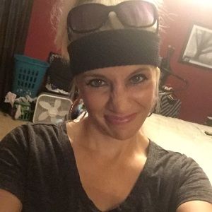 Meet your Posher, Danette